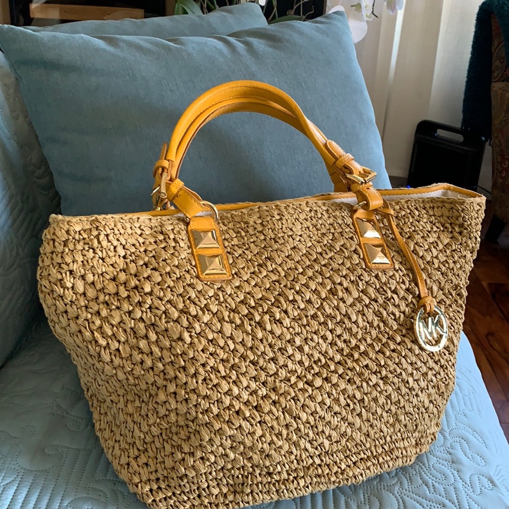 Handbag